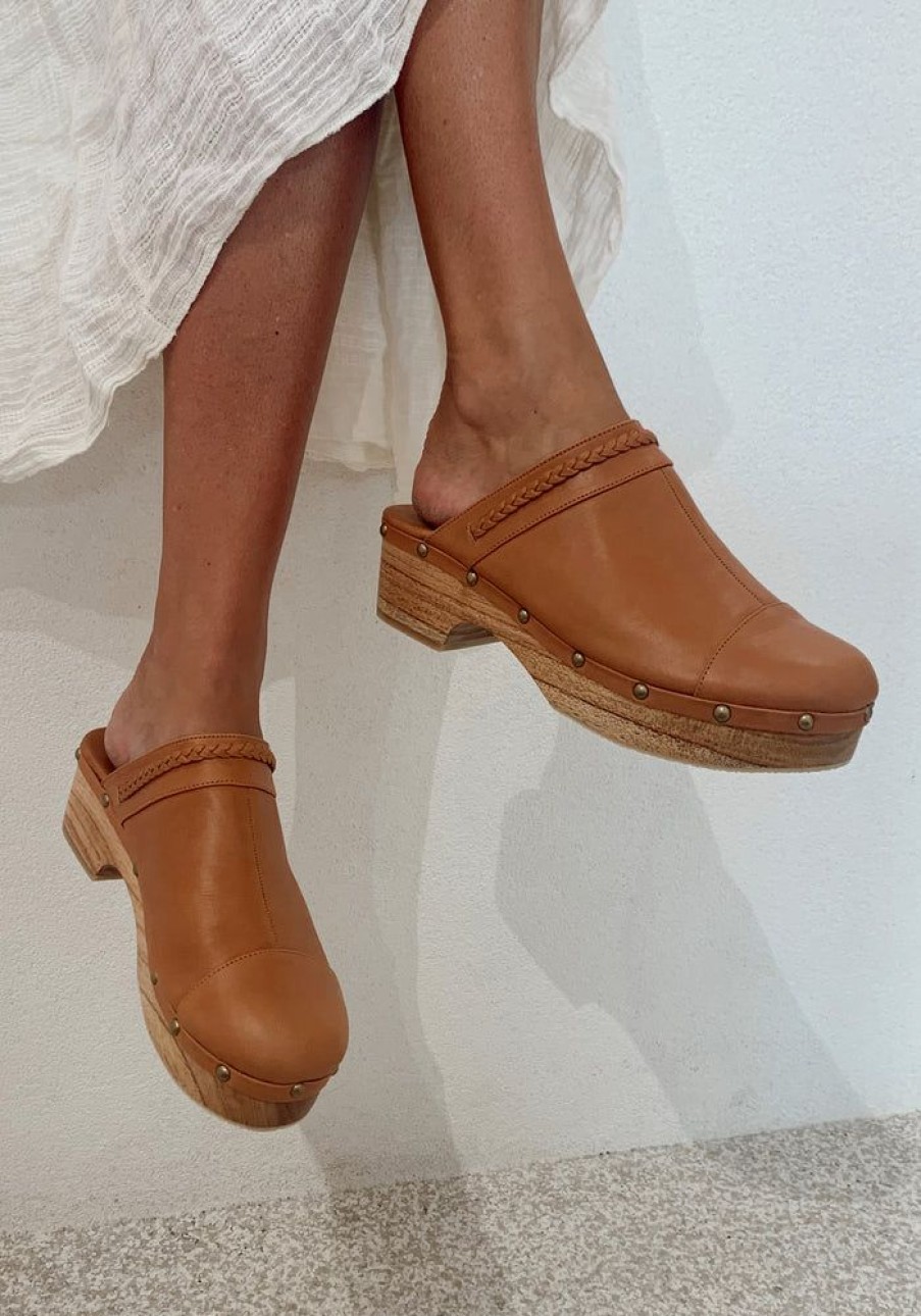 Accessories Cabo Gypsy Heels | Malibu Clogs - Vintage Tan