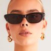 Accessories Banbe Eyewear Sunglasses | The Caroline Black - Black