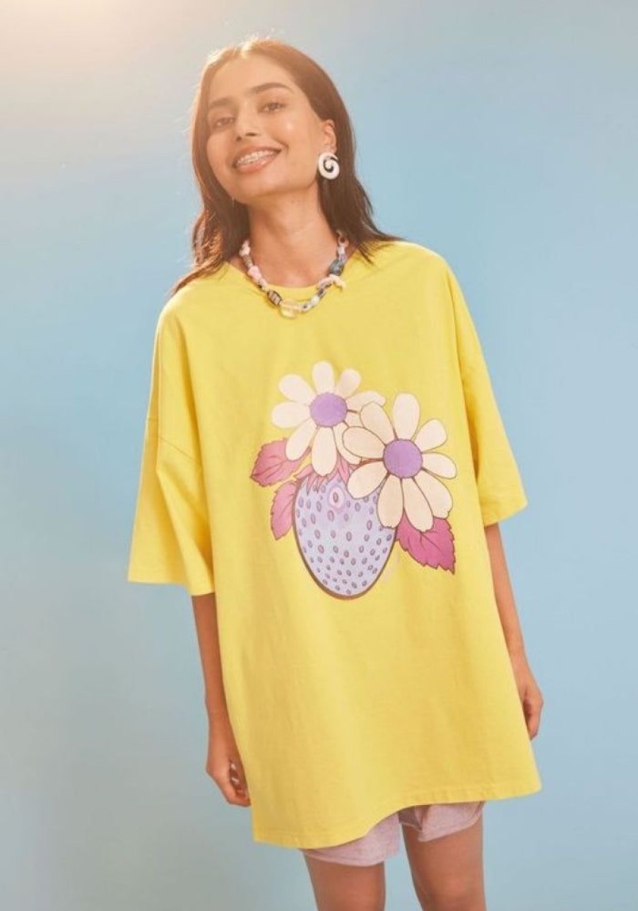 Fashion Ciao Ciao Vacation Tops | Strawberry Tee