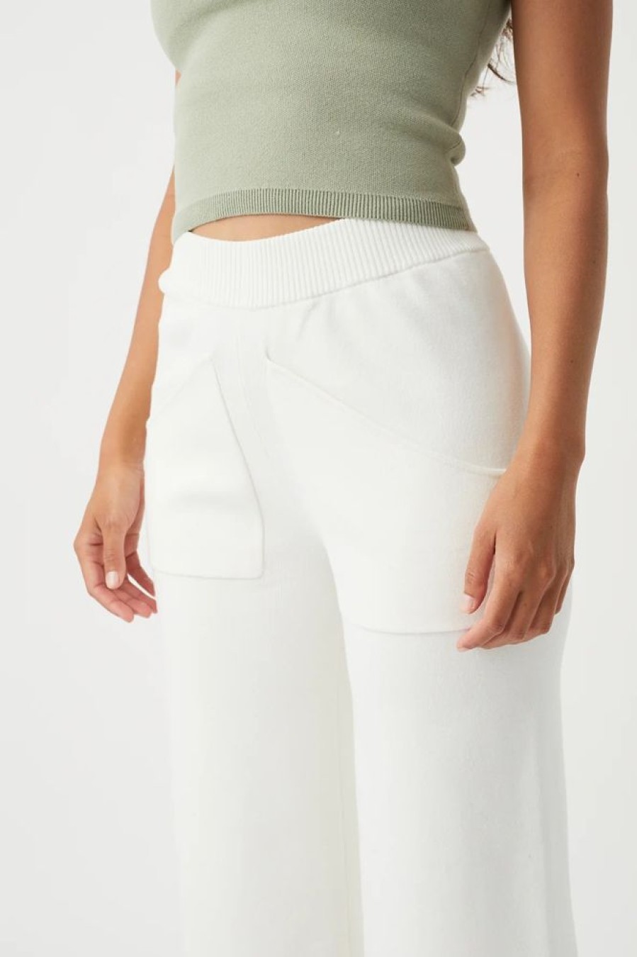 Fashion Arcaa Movement Sets | Jaimie Pant- Cream