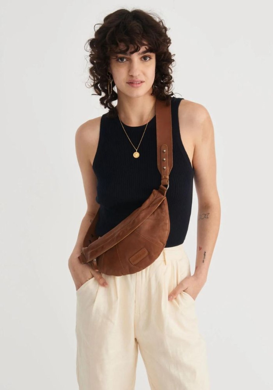 Accessories Stitch and Hide Bags | St Kilder Sling Bag-Saddle