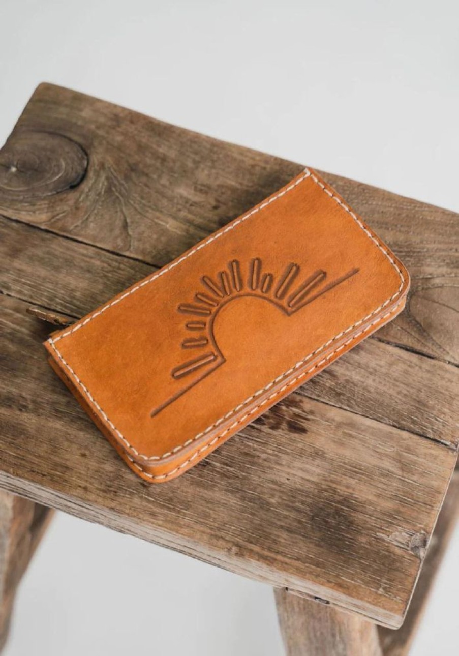 Accessories Hobo and Hatch Wallets | Rising Sun Pouch- Vintage Tan