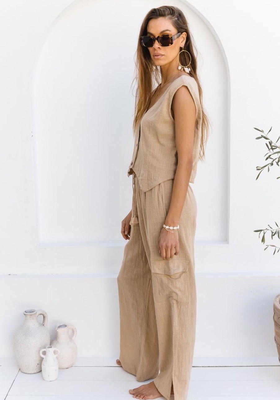 Fashion Cabo Tops | The Vest - Almond