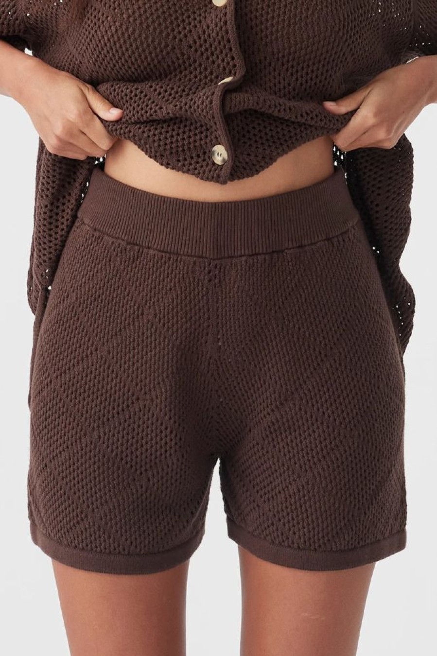 Fashion Arcaa Movement Shorts + Pants | Ezra Short- Chocolate