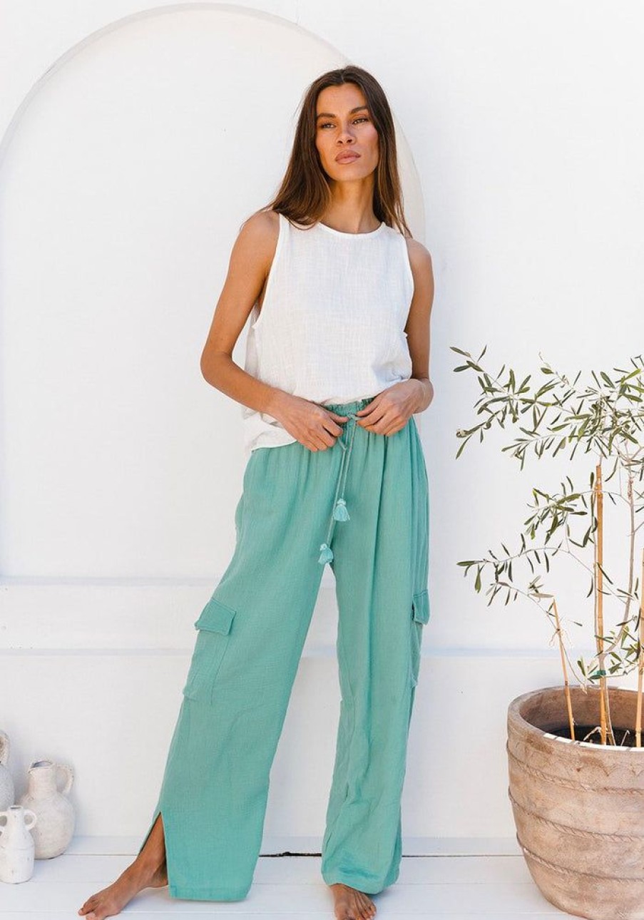 Fashion Cabo Shorts + Pants | The Cove Cargo Pant - Sea Green