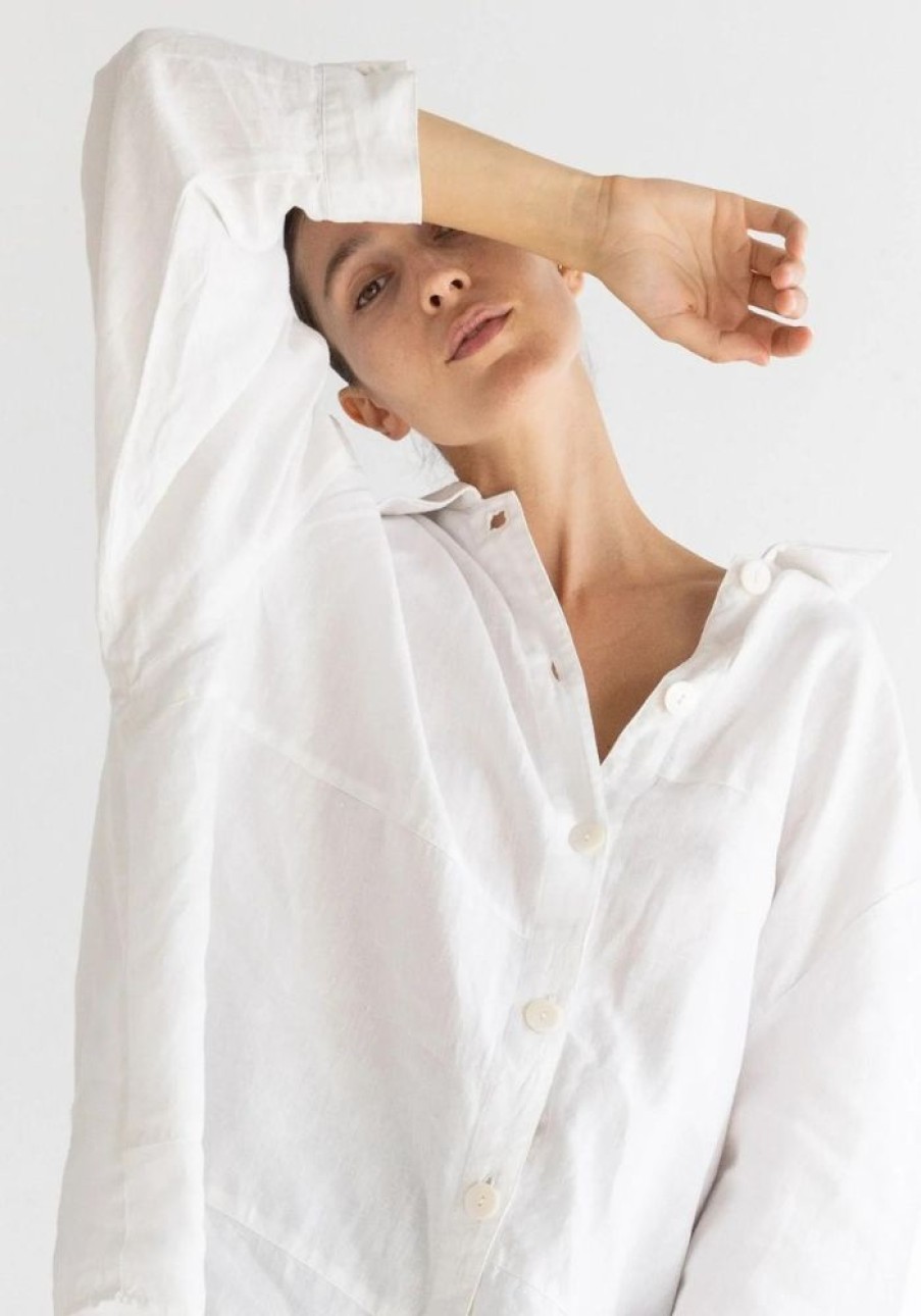 Fashion Moss Living Tops | Oversized Linen Shirt - Sundae White