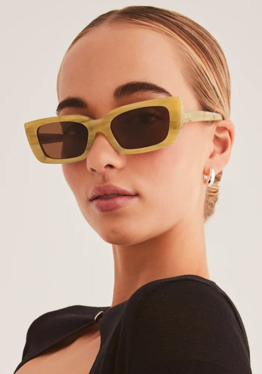 Accessories Banbe Eyewear Sunglasses | The Bundchen- Blonde Swirl