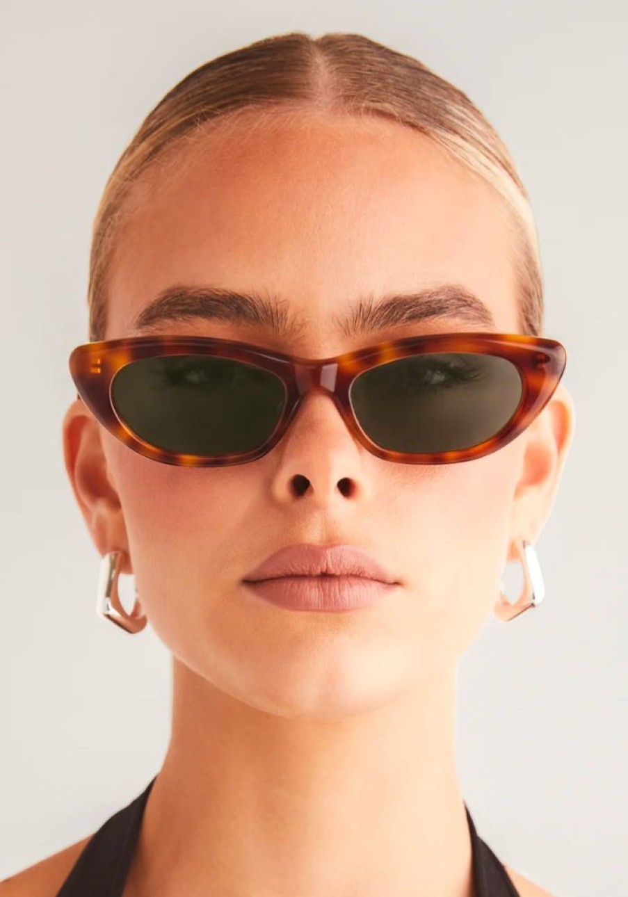 Accessories Banbe Eyewear Sunglasses | The Caroline Hazel Tort- Green