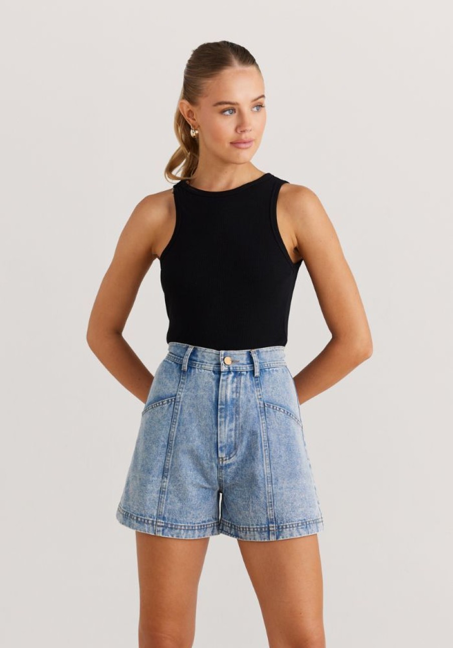 Fashion Daisy Says Shorts + Pants | Defender Shorts- Washed Denim